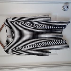 Chico's Flowy Striped Tunic Length Blouse Top Size XL Black White
